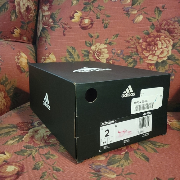 ADIDAS Altaswim Pink Salndals - youth size 2C NWT New in Box - Picture 6 of 6
